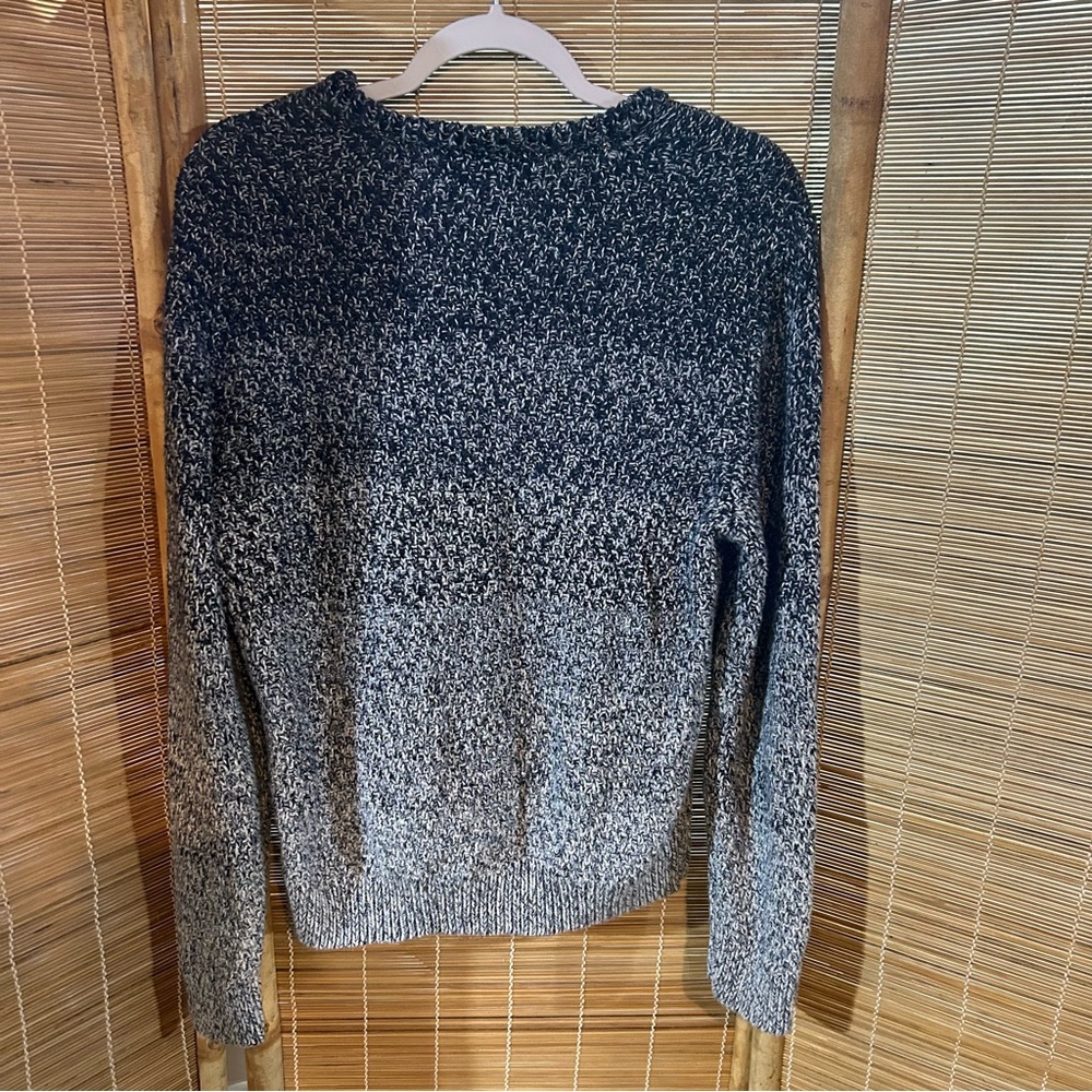 INC Men’s Size Large Blue Sweater with Zip on Shoulder